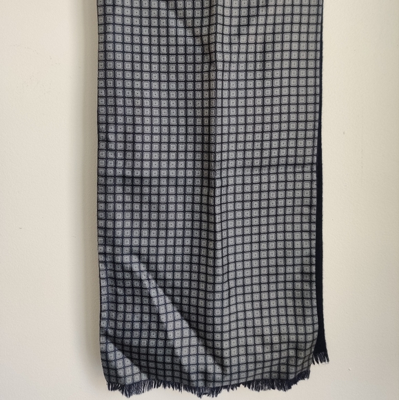 Vintage Wool Opera Scarf Tailored Look - Picture 11 of 12